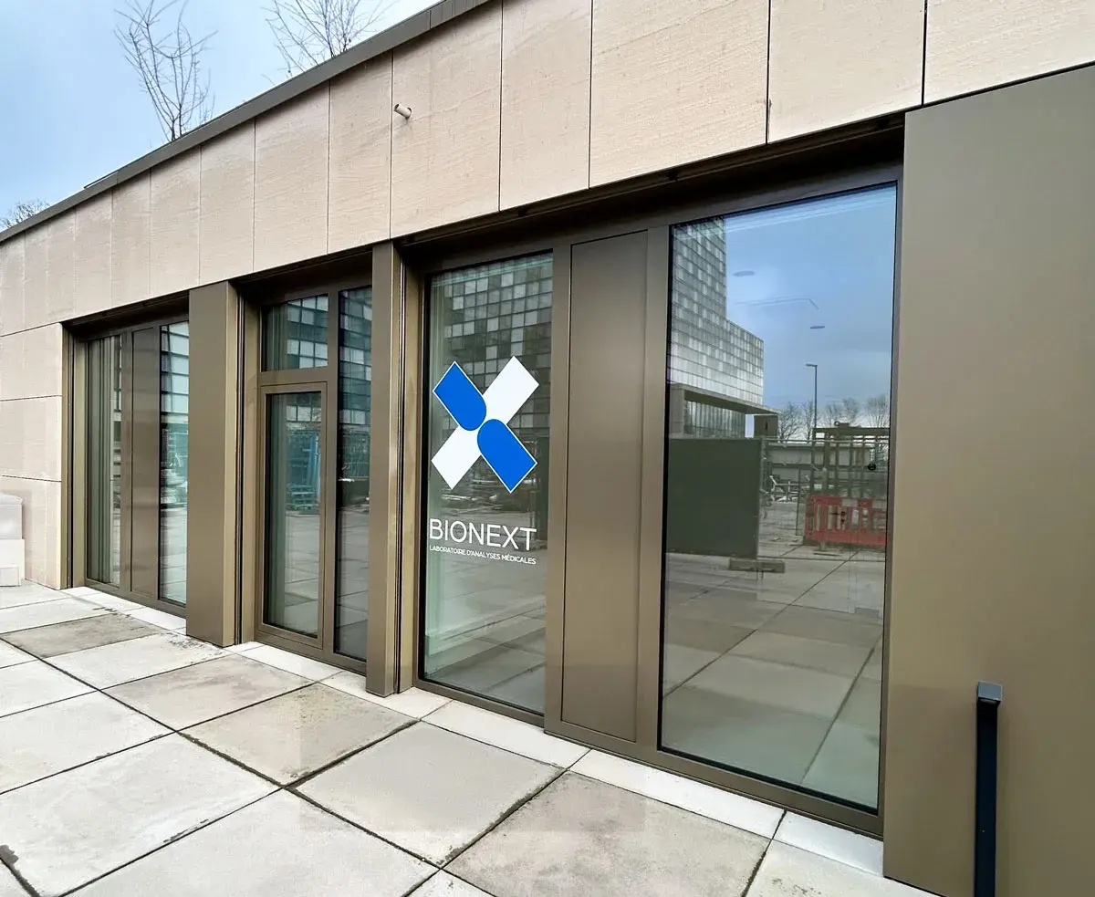 Facade of the BIONEXT medical analysis laboratory in Luxembourg, 3 rue Lucien Thiel