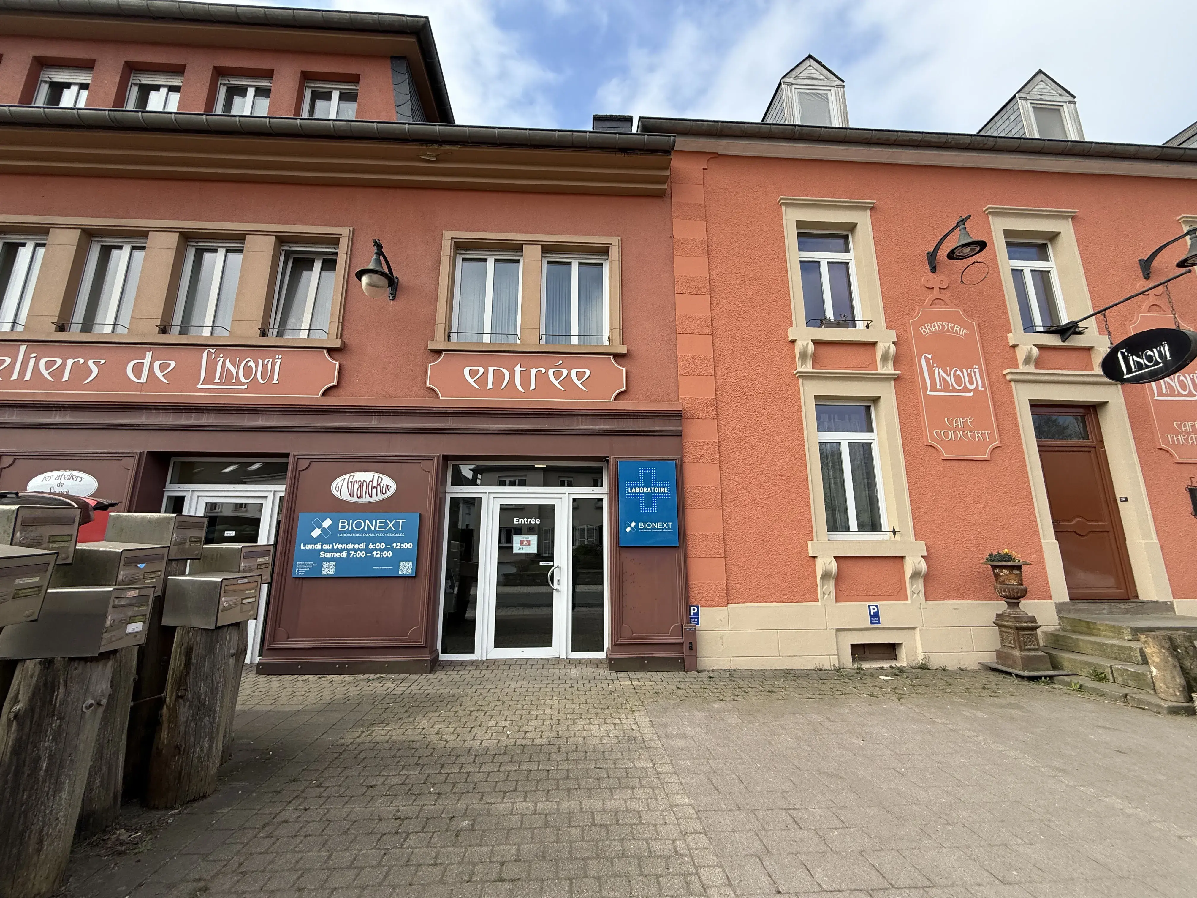 Fachada do laboratório de análises médicas BIONEXT em Redange, 67 Grand-Rue