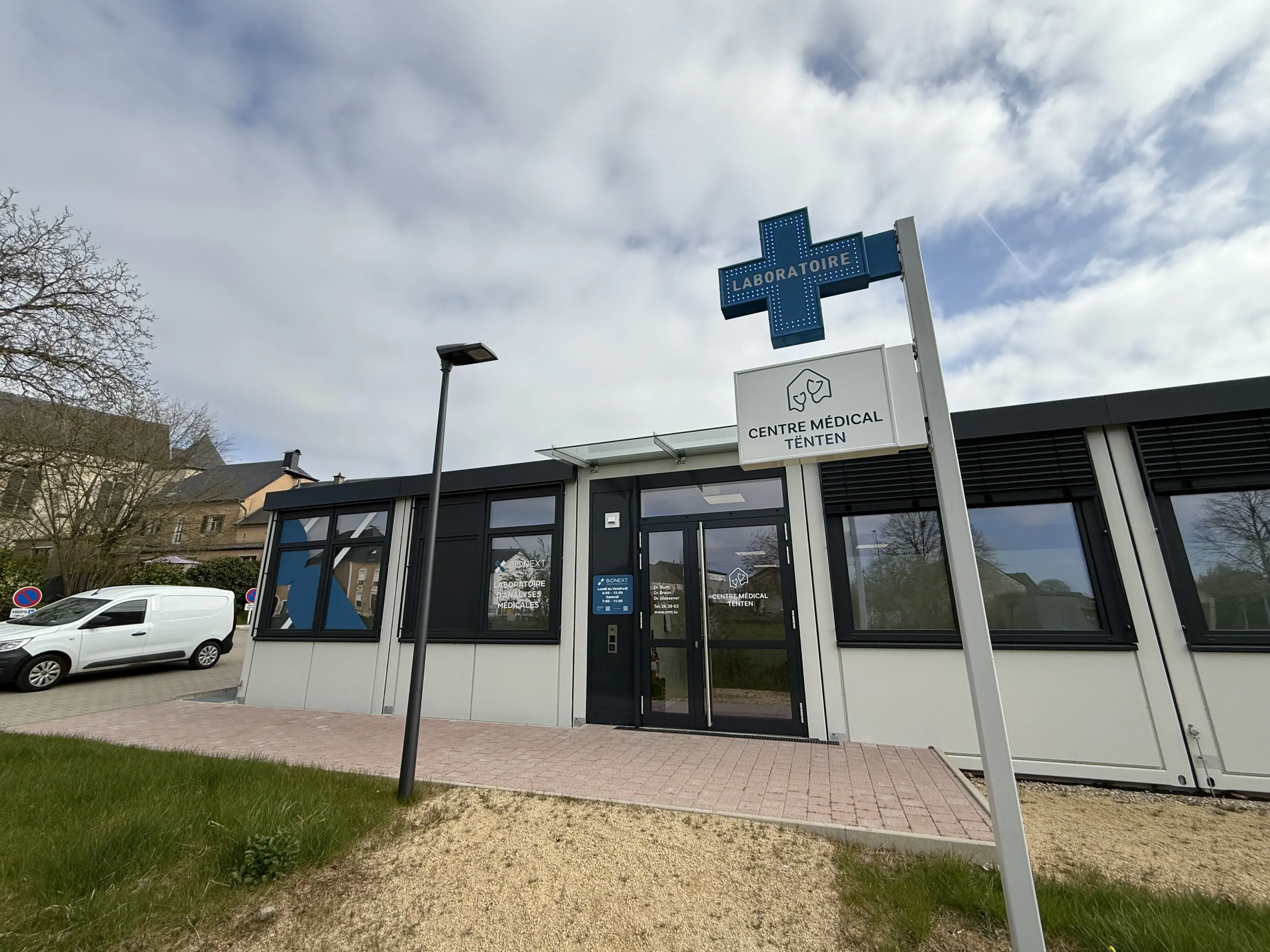 Façade du laboratoire d'analyses médicales BIONEXT à Tuntange, 2 A rue de l'église